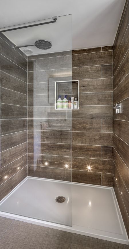 CaSA-Laurel House-Wiltshire-shower-1953-TALL.jpg
