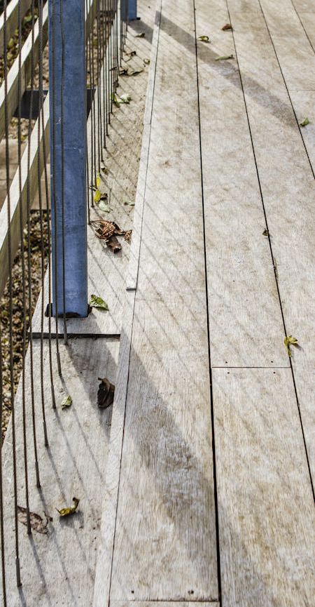 CaSA-Woodvale-Bath-terrace detail-32-TALL.JPG